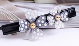 DOUBLE LUCK CLOVERS SPRING HAIR CLIP (TRANSPARENT WHITE) - QKiddo.com